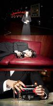 알렉산더 맥퀸, 뮤지션 루시아와 함께한 주얼 사첼 필름 공개