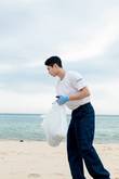 박보검, ‘비오템 워터러버(WATER LOVERS) 비치 클리닝’ 행사 방문
