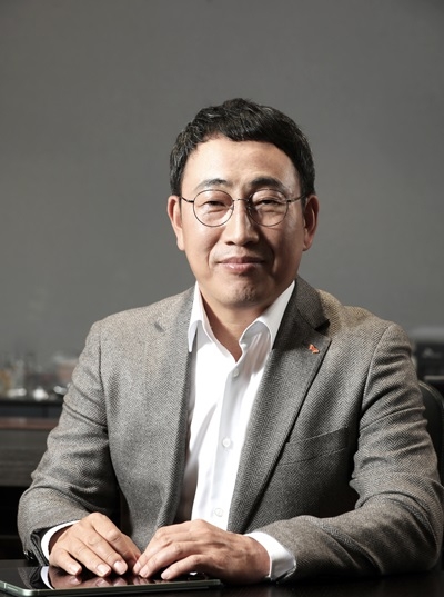 유영상 SK텔레콤 CEO “AI 성장·발전과 안전성 균형 도모해야”